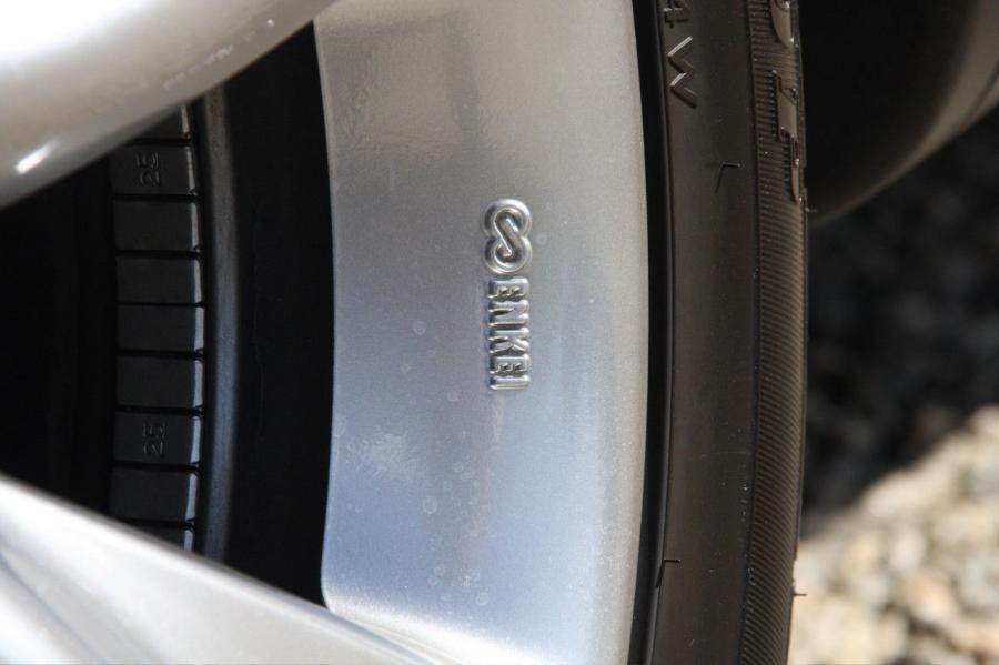  Infiniti FX50 S 2008 года  (фото 10 из 52)